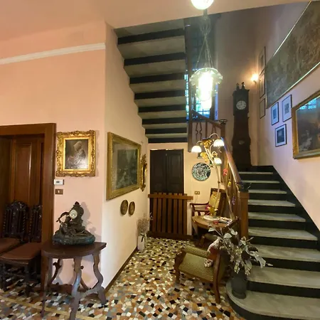 Suitecastlelakeview 1 Bellano